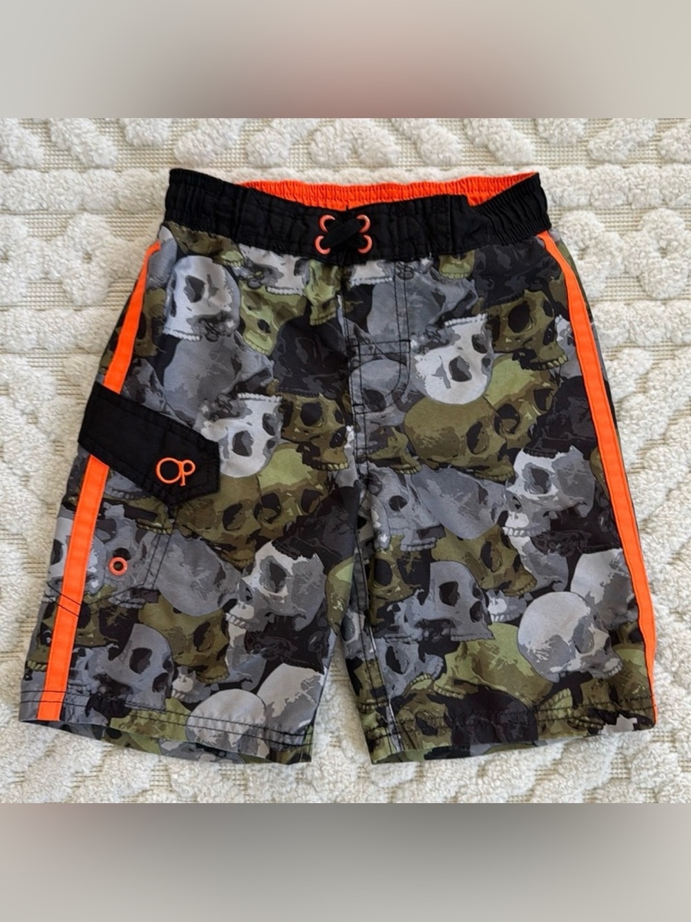OP Skull Gray, Black, and Green Boys Swim Trunks size XS 4/5 Summer Pool Grunge